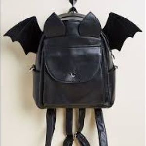 Banned Bat Any Rate convertible backpack